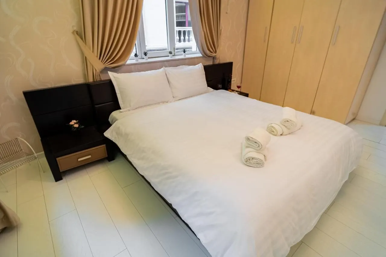 Designer Apartment In Aviatiei Tower Bucharest Romania